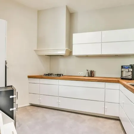Holiday home Herenhuis In Het Stadscentrum