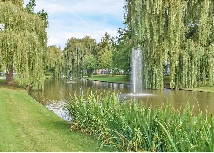Herenhuis In Het Stadscentrum